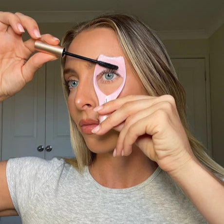 Mascara Kammhilfe
